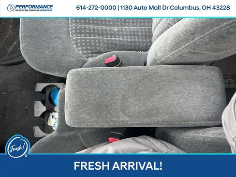 Used 2000 Chevrolet S10 Pickup LS w/ Preferred Equipment Group image 23