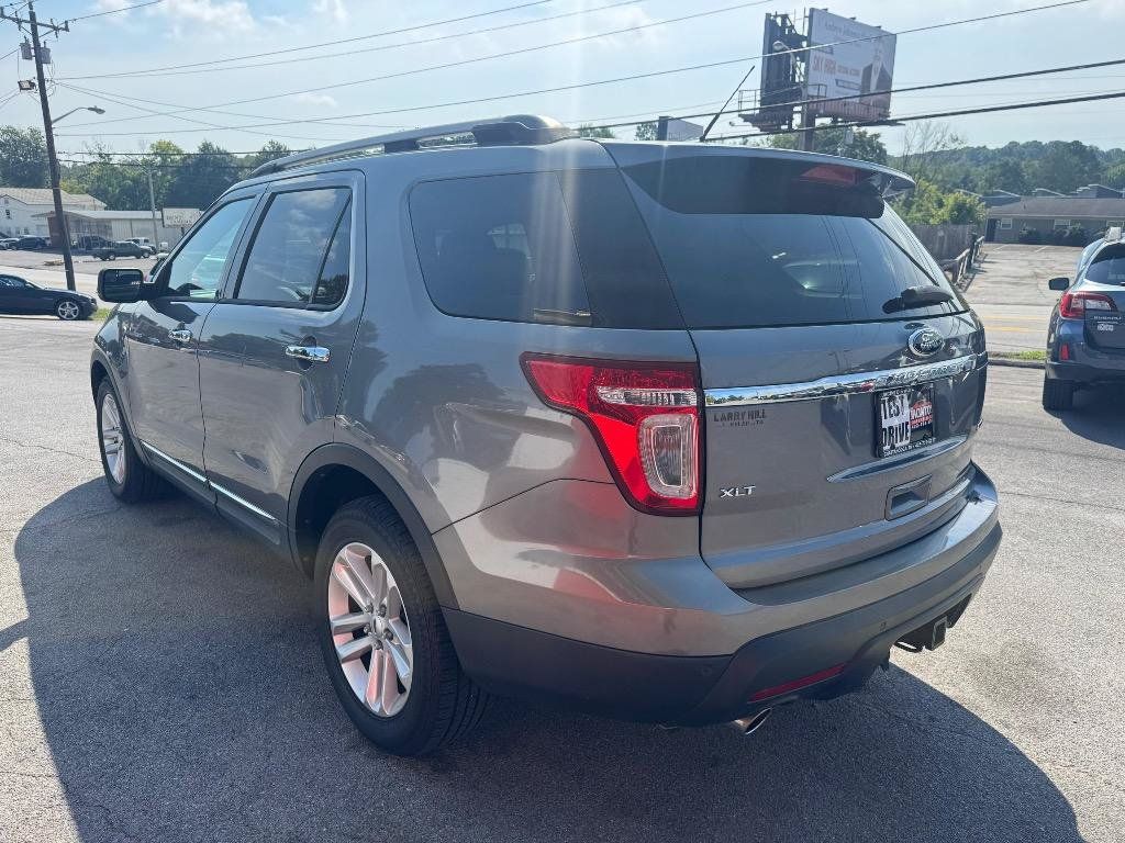 Used 2013 Ford Explorer XLT FWD image 6