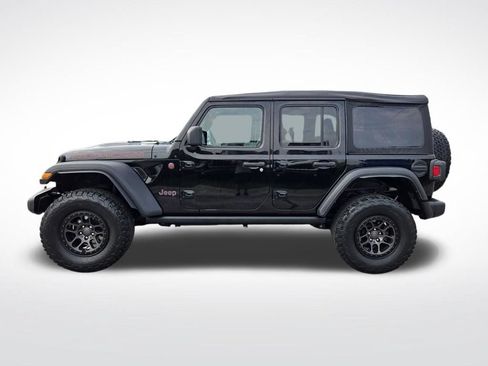 Used 2022 Jeep Wrangler Unlimited Rubicon w/ Xtreme Recon 35" Tire Package AWD/4WD image 9