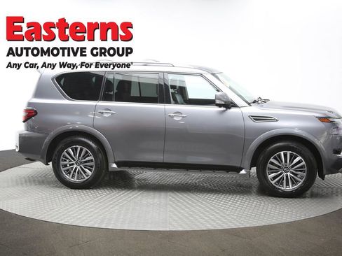 Used 2023 Nissan Armada SL w/ Captain's Chairs Package image 52