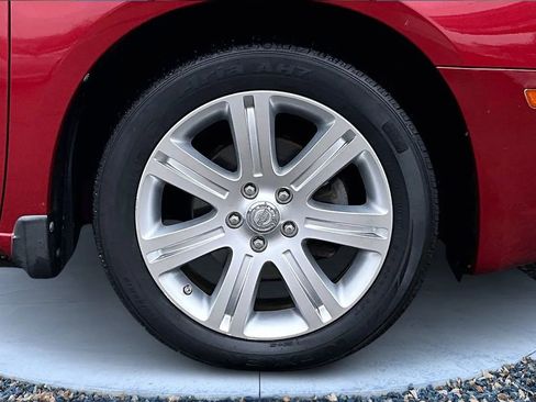 Used 2010 Chrysler Sebring Touring w/ Special Touring Group image 8