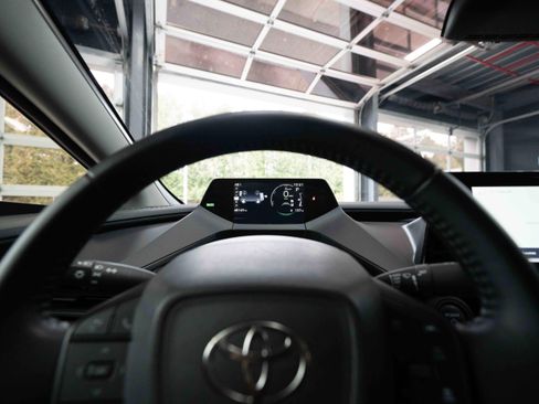 Certified 2024 Toyota Prius LE image 16