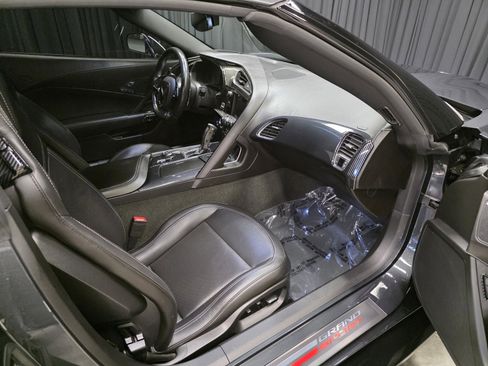Used 2018 Chevrolet Corvette Grand Sport image 36