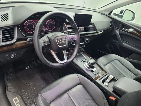 Used 2018 Audi Q5 2.0T Premium Plus w/ Premium Plus Package AWD/4WD image 25