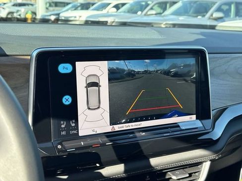New 2026 Volkswagen Atlas SE FWD image 20