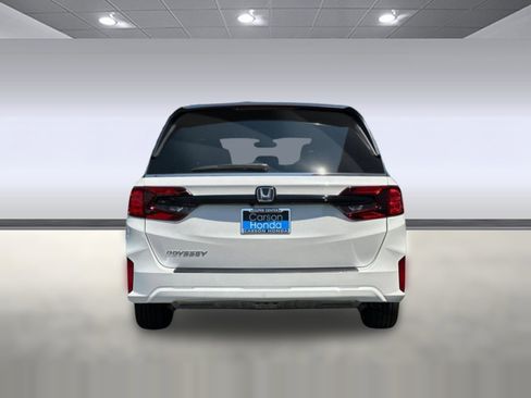 New 2026 Honda Odyssey EX-L image 9