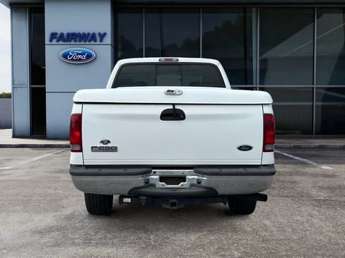 Used 2006 Ford F250 4x4 Crew Cab Super Duty image 5