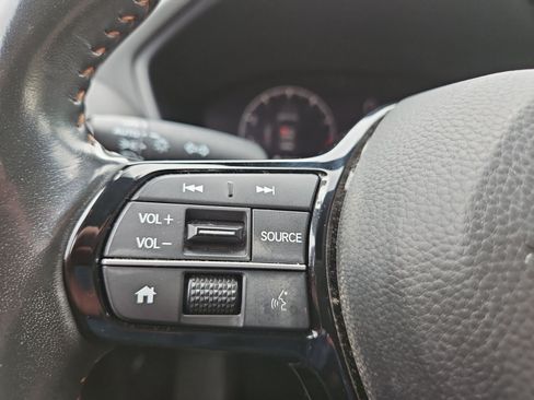 Used 2023 Honda HR-V Sport image 25