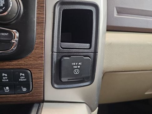 Used 2017 RAM 2500 Laramie w/ Off Road Package image 37