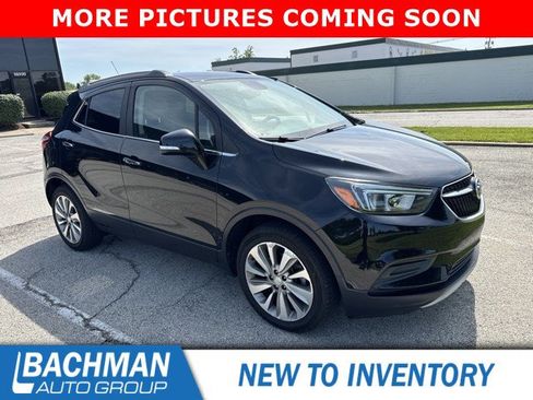 Used 2019 Buick Encore Preferred FWD image 2