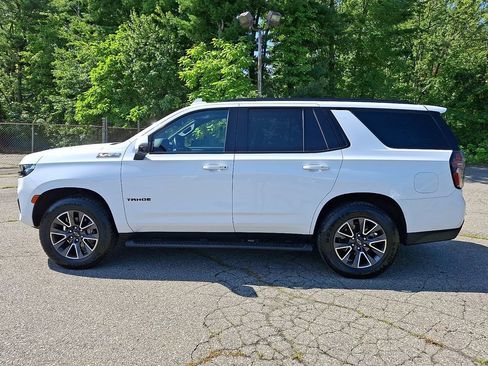 Used 2023 Chevrolet Tahoe Z71 w/ Luxury Package AWD/4WD image 4