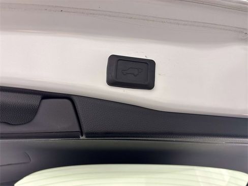 Used 2023 Toyota RAV4 XSE w/ Weather Package image 11