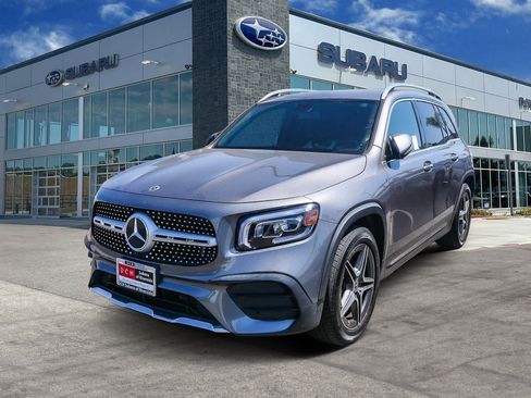 Used 2021 Mercedes-Benz GLB 250 4MATIC w/ AMG Line image 1