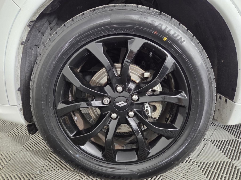Used 2020 Dodge Durango GT w/ Blacktop Package RWD image 9