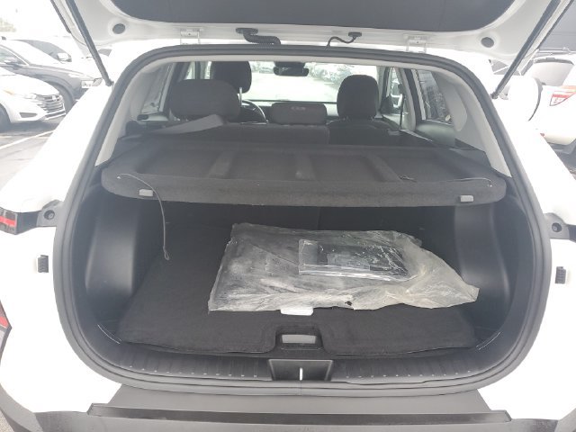 Certified 2025 Hyundai Kona SEL AWD/4WD image 9