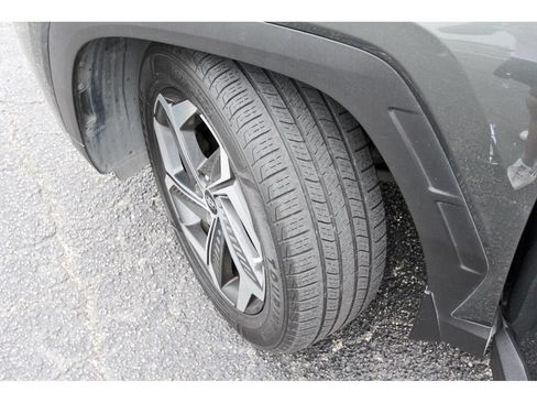 Used 2023 Hyundai Tucson Limited FWD image 33