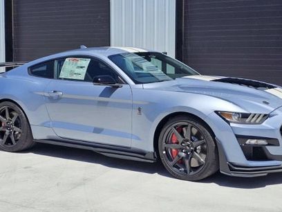 Used 2022 Ford Mustang Shelby GT500 w/ Carbon Fiber Track Pack