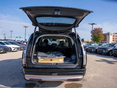 New 2026 Hyundai Ioniq 9 SEL image 10