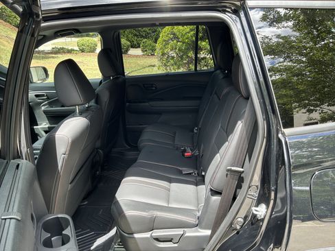 Used 2023 Honda Passport TrailSport image 31