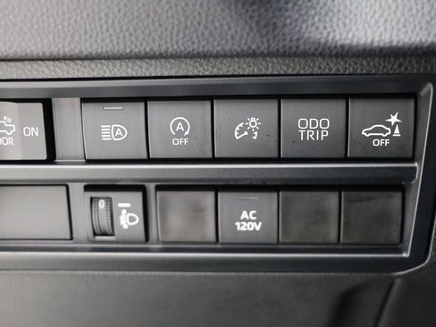 Used 2023 Toyota Tundra SR5 image 32