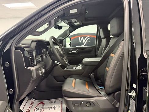 New 2026 GMC Sierra 2500 AT4 image 9