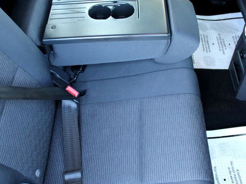 Used 2014 Volkswagen Tiguan S image 17