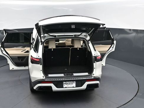 Used 2023 INFINITI QX60 Luxe w/ Vision Package FWD image 50