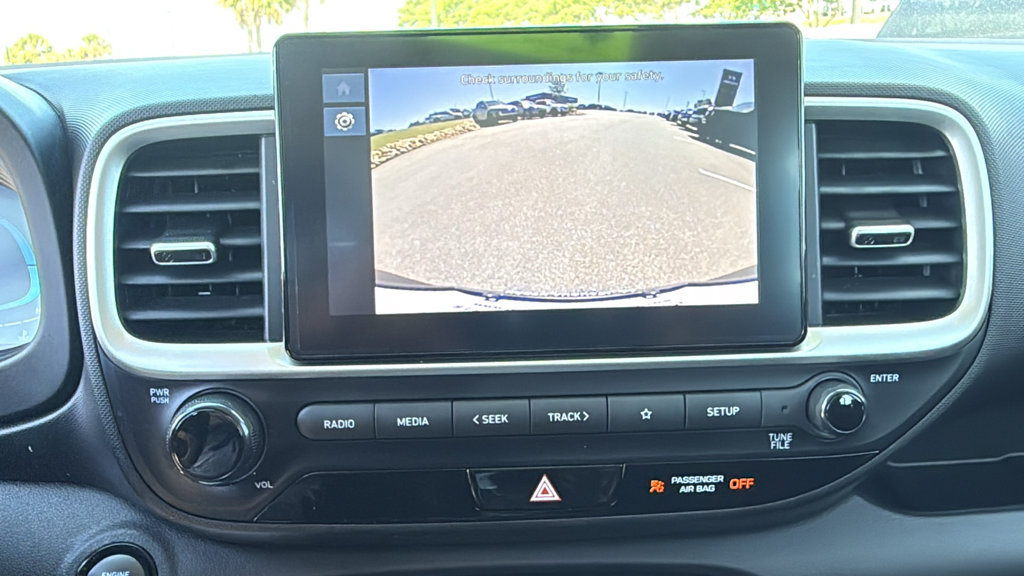 Used 2026 Hyundai Venue SEL FWD image 25