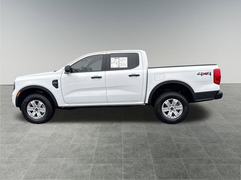 Used 2025 Ford Ranger XL image 2