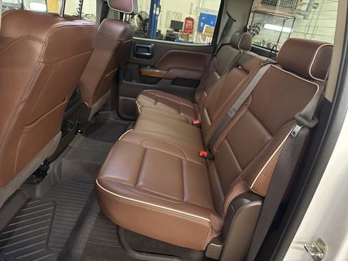 Used 2019 Chevrolet Silverado 3500 High Country w/ Duramax Plus Package image 21