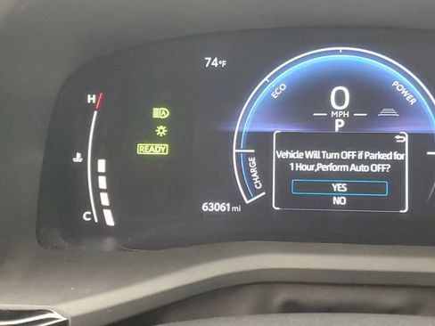 Used 2025 Toyota Camry SE w/ Convenience Package FWD image 25