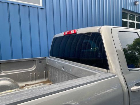 Used 2017 GMC Sierra 1500 SLE w/ SLE Value Package AWD/4WD image 26