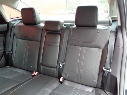 Used 2013 Ford Focus SE FWD image 8