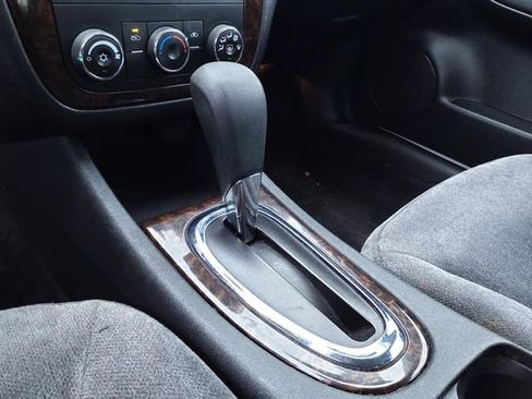 Used 2014 Chevrolet Impala Limited LS image 12
