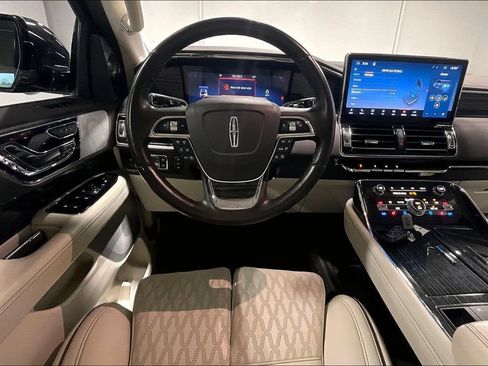 Used 2024 Lincoln Navigator Black Label AWD/4WD image 6