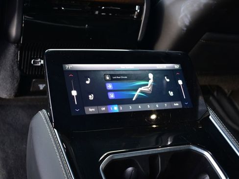 Used 2022 Jeep Grand Wagoneer Series II w/ Premium Group II image 32