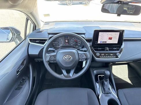 Used 2023 Toyota Corolla LE FWD image 13