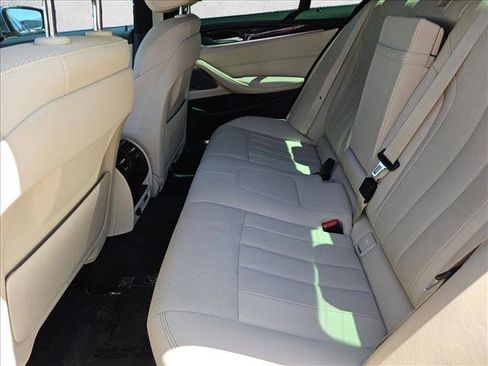 Used 2021 BMW 540i w/ Premium Package RWD image 22