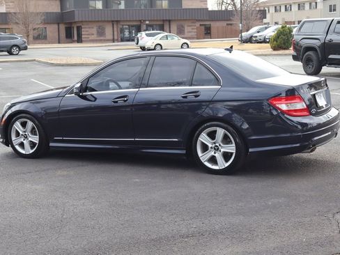 Used 2011 Mercedes-Benz C 300 4MATIC Sedan image 8