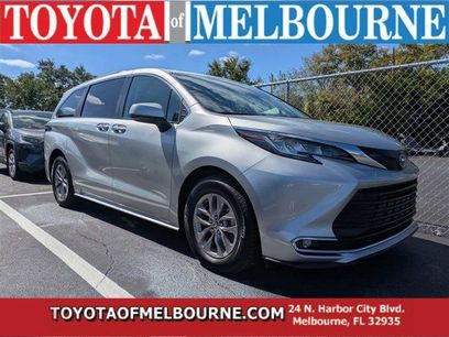 Used 2023 Toyota Sienna XLE