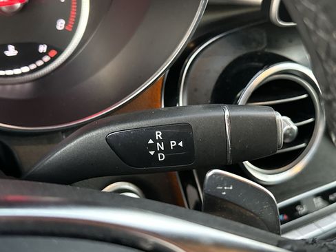 Used 2019 Mercedes-Benz GLC 300 4MATIC Coupe image 21