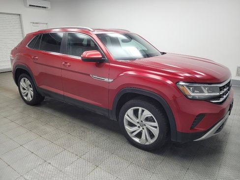 Used 2021 Volkswagen Atlas Cross Sport SEL image 11