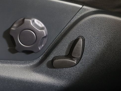 Used 2020 Ford EcoSport SE image 30