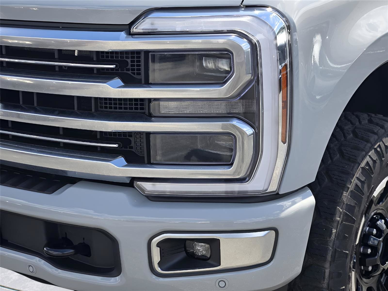 Used 2026 Ford F250 Platinum w/ Platinum Plus Package AWD/4WD image 10