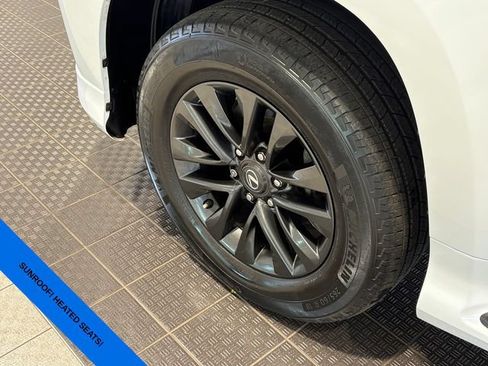 Used 2020 Lexus GX 460 Premium w/ Premium Package AWD/4WD image 5