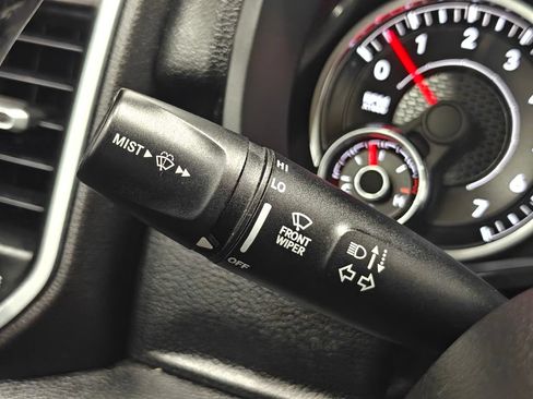 Used 2020 RAM 1500 Big Horn AWD/4WD image 44