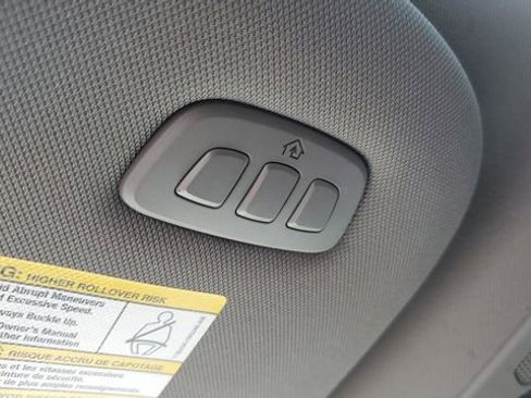 Used 2017 Ford F250 Lariat w/ Lariat Ultimate Package image 11