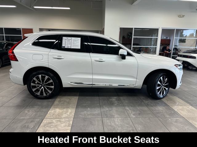 Used 2023 Volvo XC60 B5 Plus AWD/4WD image 10