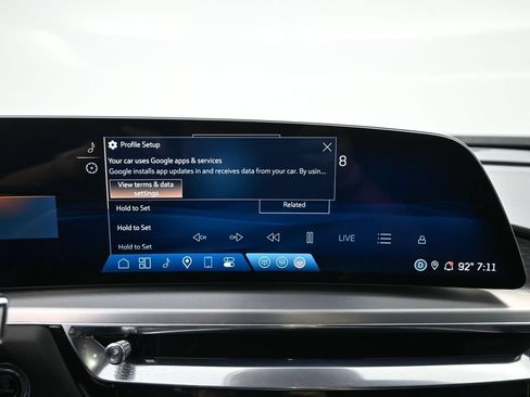 Certified 2025 Cadillac Lyriq Luxury AWD/4WD image 11
