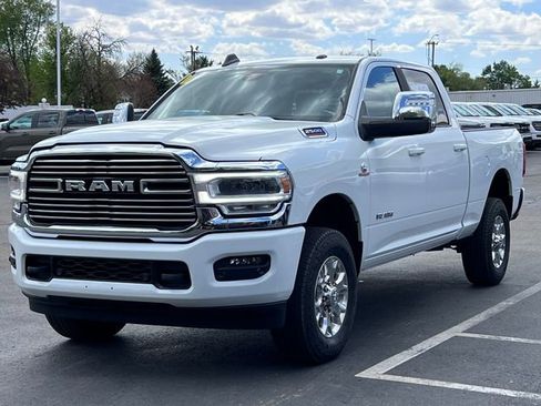 Used 2024 RAM 2500 Laramie AWD/4WD image 38